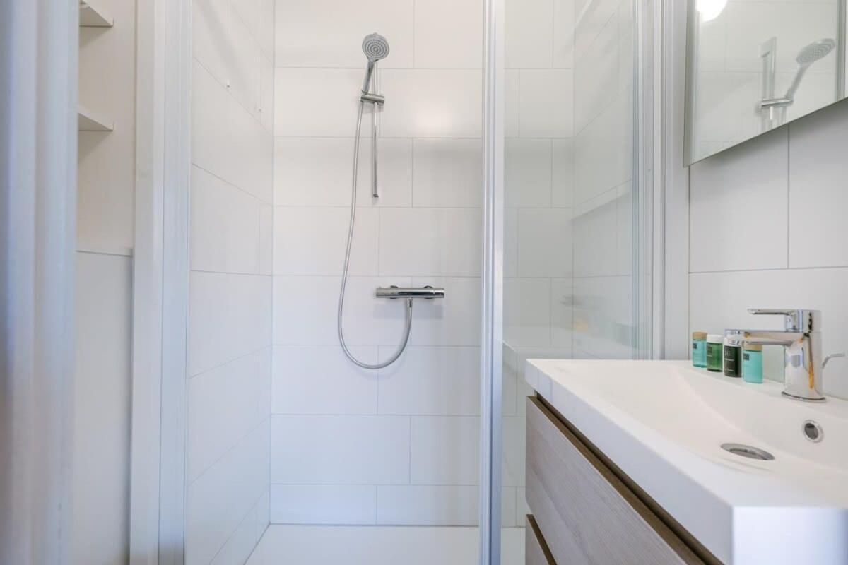 Huswell - Charming Studio With Terrace Nearby The Beach ミデルケルケ エクステリア 写真
