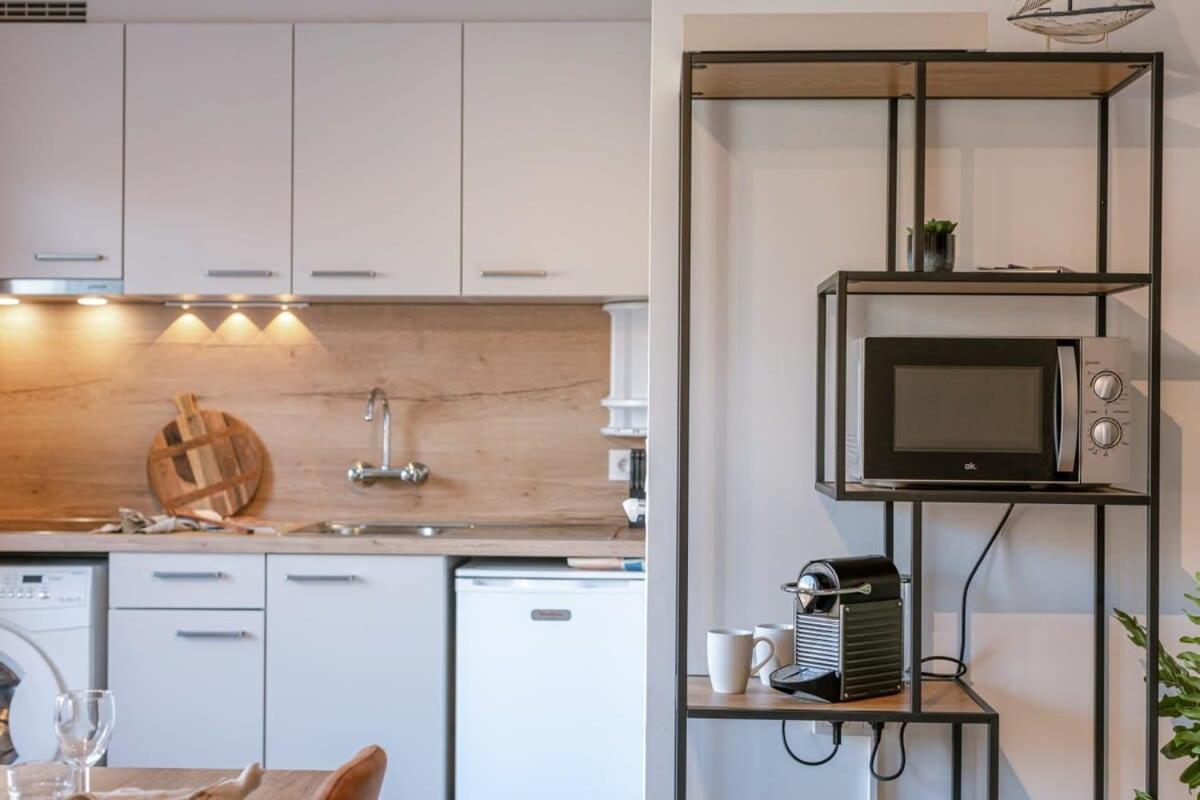 Huswell - Charming Studio With Terrace Nearby The Beach ミデルケルケ エクステリア 写真